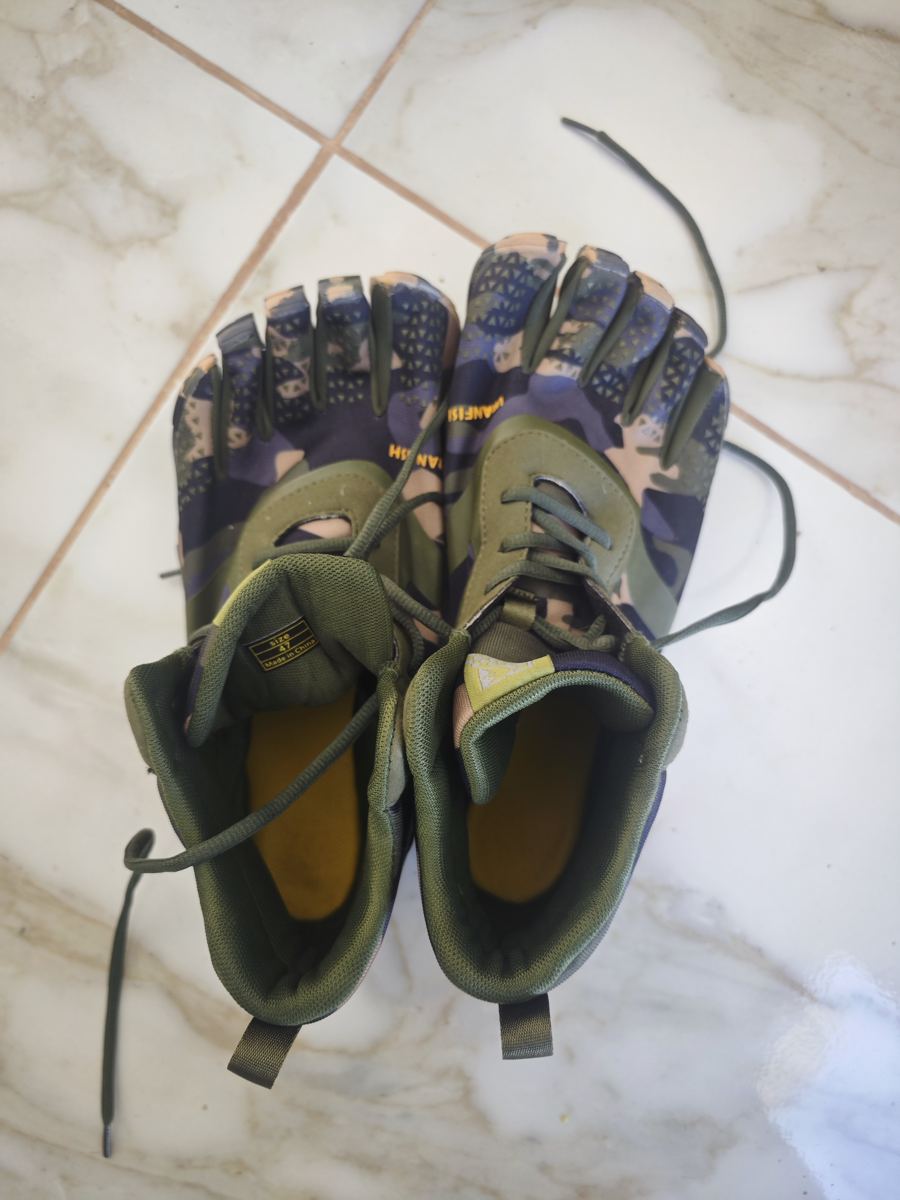 Zapatillas barefoot de cinco dedos, talla 45